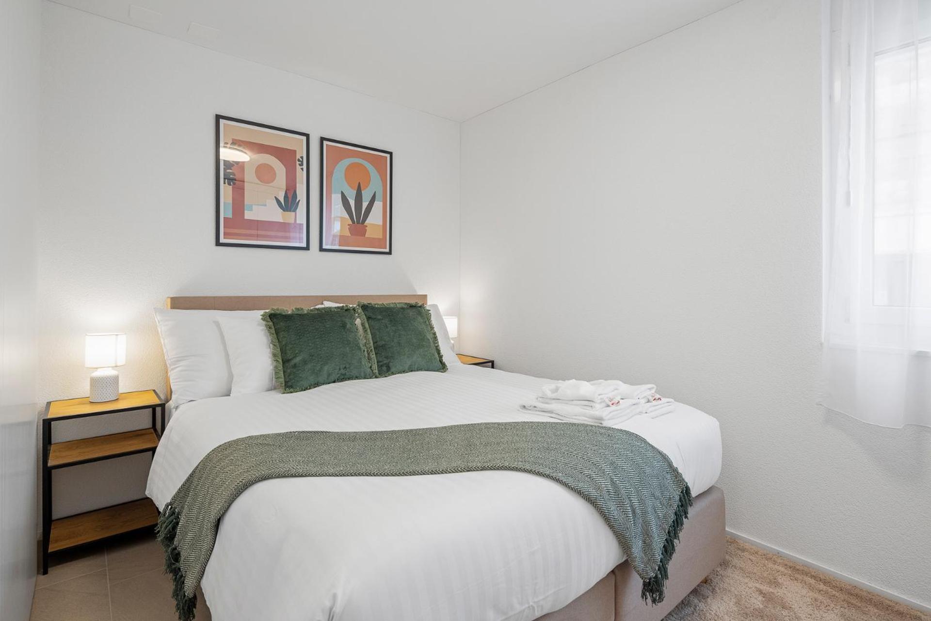 Stayy Flagship Limmattal - Contactless Check-In Schlieren Esterno foto